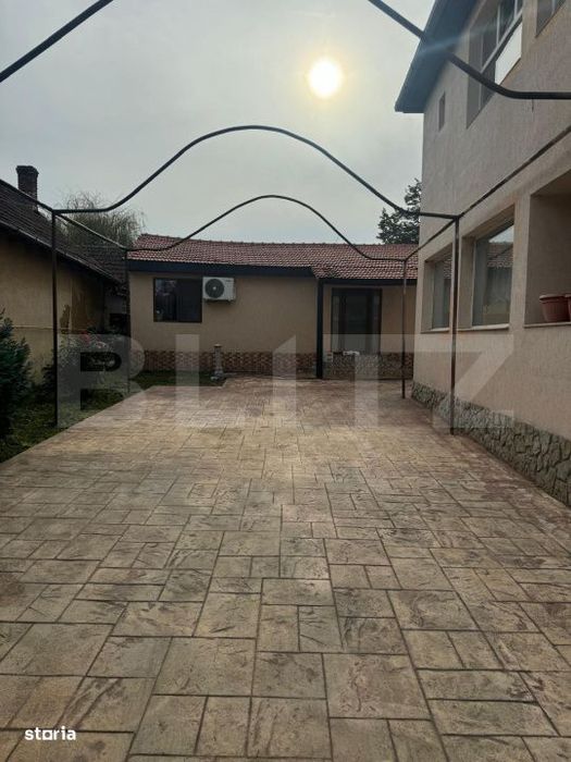 Vila la cheie, 1200 mp, Odoreu