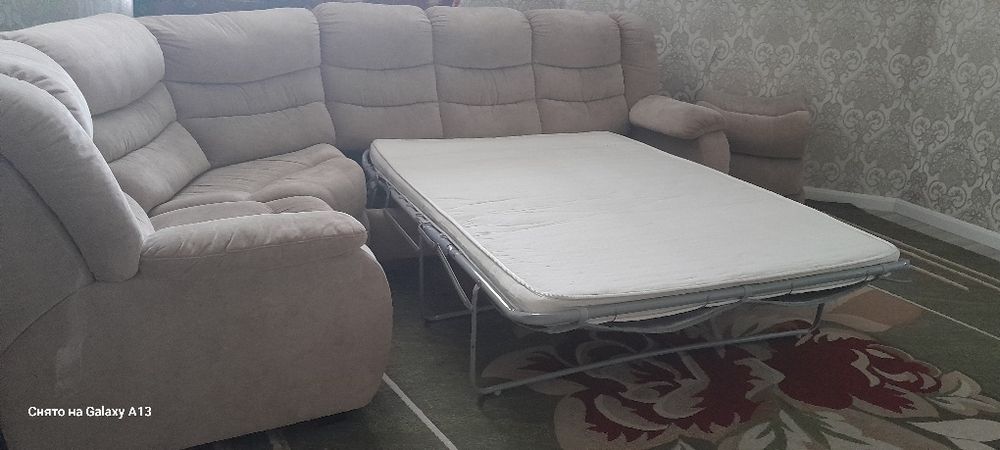 Диван угловой кровать