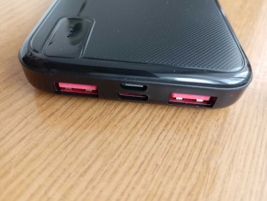 Power bank 10000 mah. Повербанк 10000