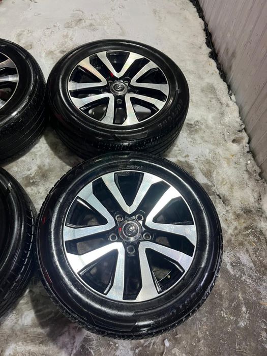 Диск с шинам  Ланд Крузер 200  Оргинал  р20