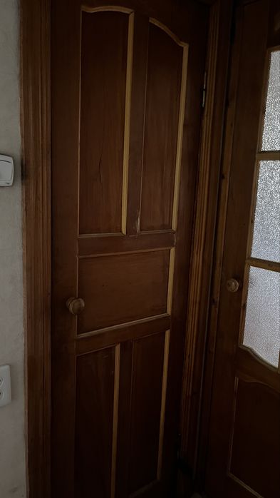 Продам межкомнатные двери