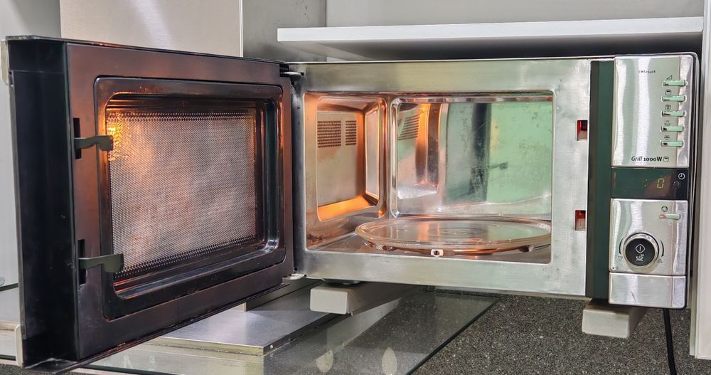 Микроволновая печь Electrolux