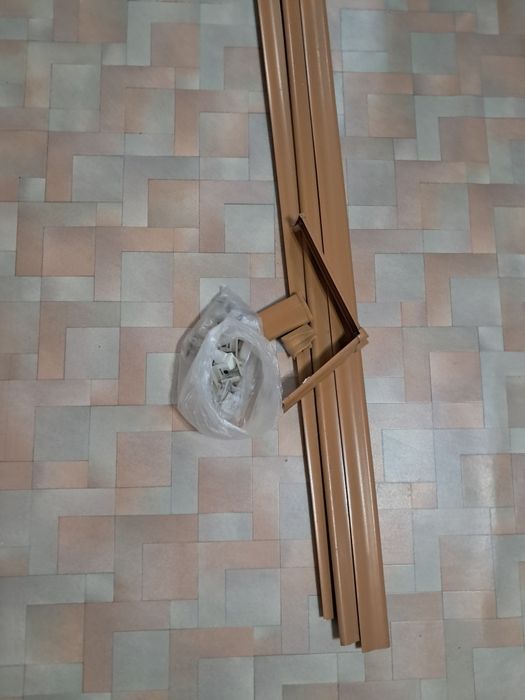 Продам плинтуса б/у