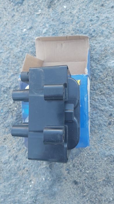 Катушка зажигания  Рено. Ларгус.