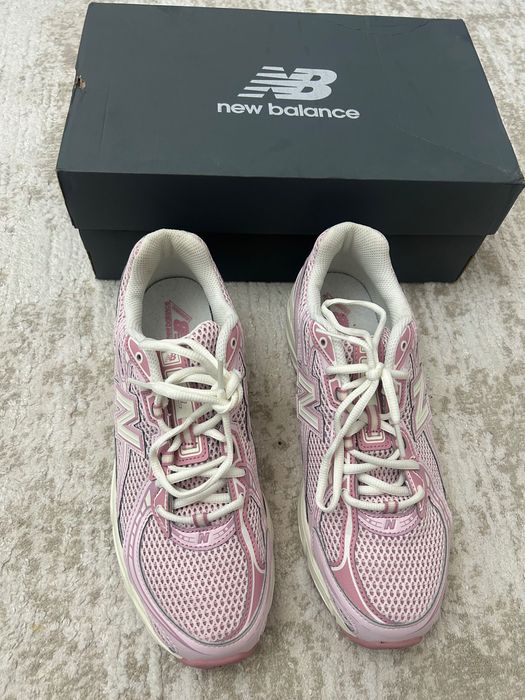 Продам новые  кроссовки New Balance