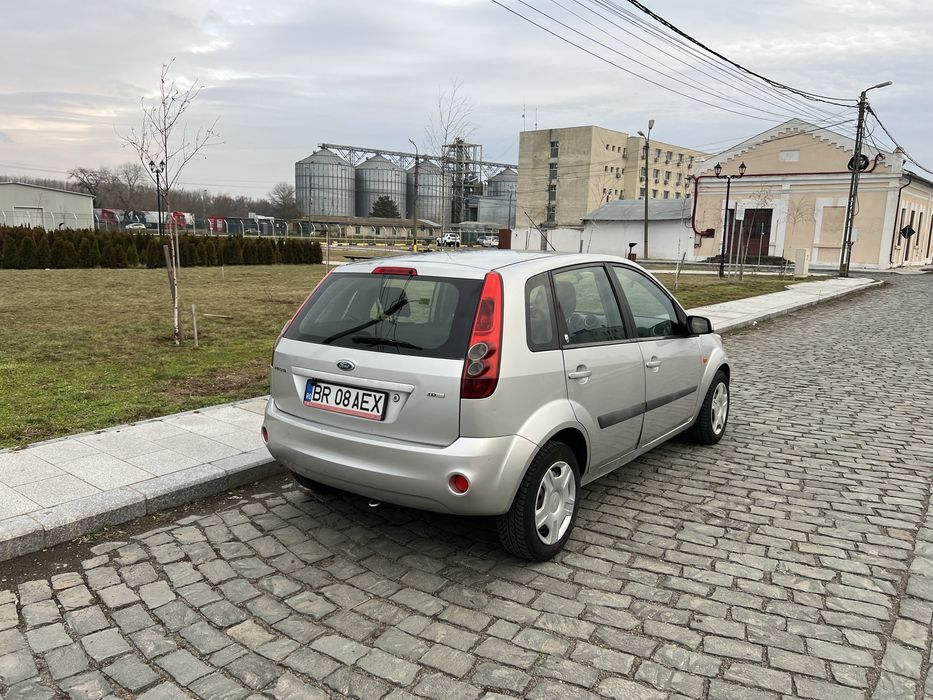 Ford fiesta 2007 - cutie automata  - Ghia