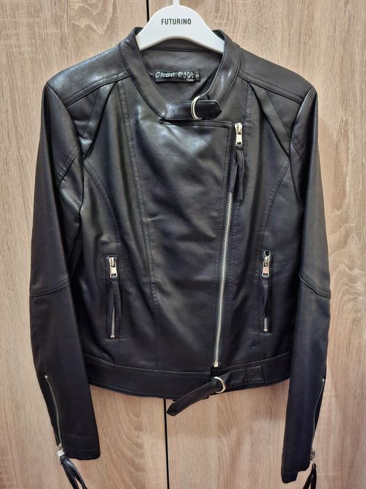 Продам косуху. Размер S