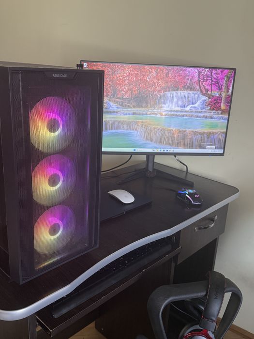 PC Gaming + Monitor 27” – RTX 4060 / i5 Gen 14 / 32GB RAM – GATA DE JOC!