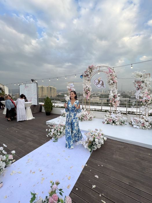 Вечеранее элегантное платье со скидкой