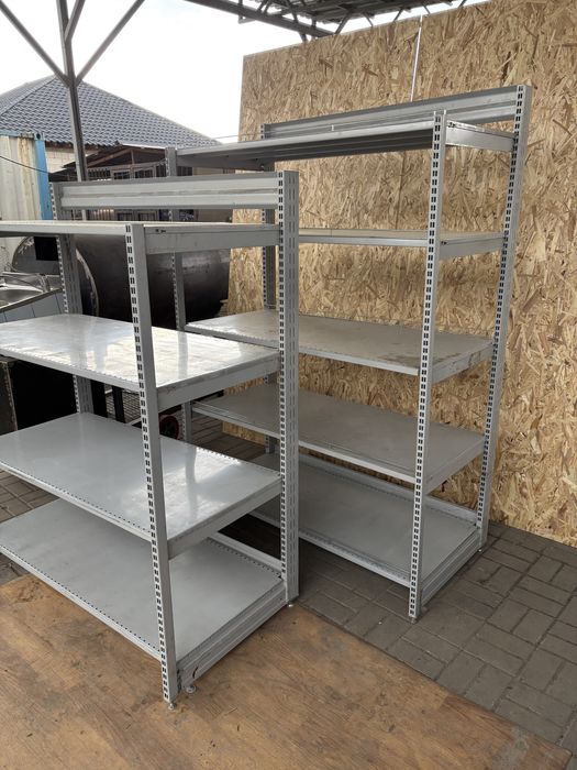 В продаже торговы стеллаж