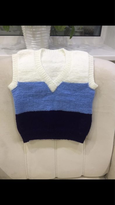 Маечка и желетки детские