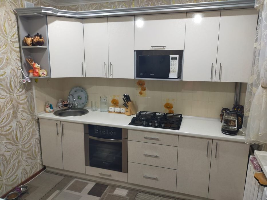 Продам кухонный гарнитур