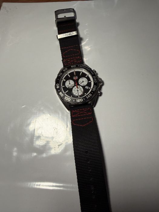 Часы наручные Tag Heuer Formula 1