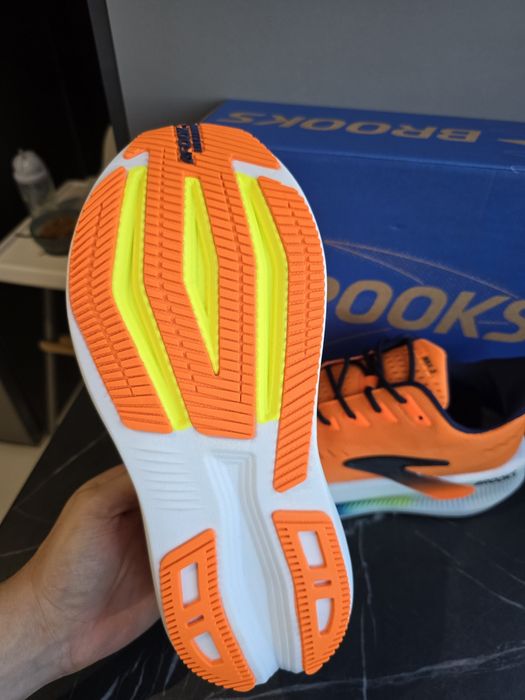 Brooks Glycerin Max 2 44 noi!