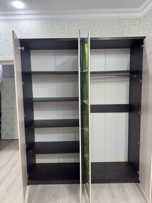 Продается Шкаф Договорно