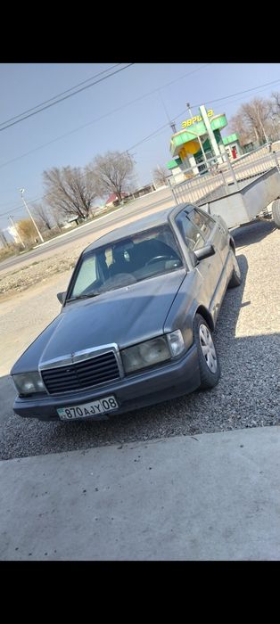 Мерседес 190,м102