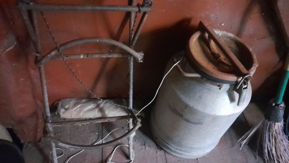 Продам флягу и санки