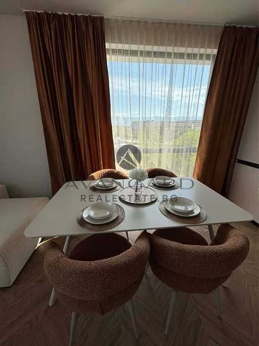 оф.25735 АКТ 16! Обзаведен тристаен ТРАКИЯ