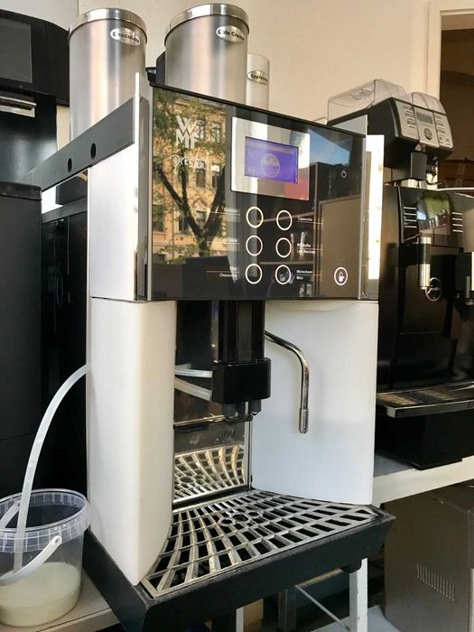 Постоянен внос на кафе машини Saeco,DeLonghi,Lavazza,Jura и др