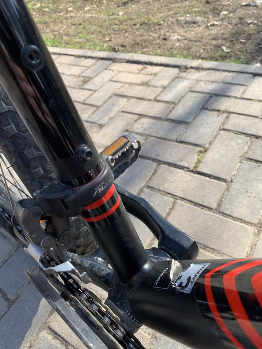 Велосипед Giant.