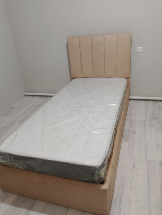 Кровать подростковой