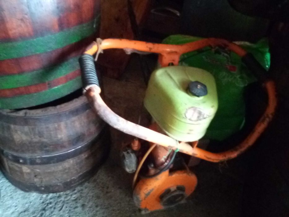 Мембрани/Части за Руски, производство в Ссср Моторни триони за дърва