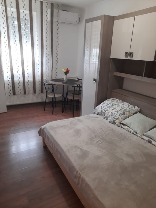 Închiriere garsonieră 21mp
