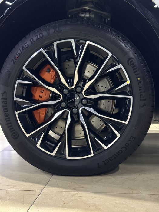 full option  Zeekr 7Х 2025