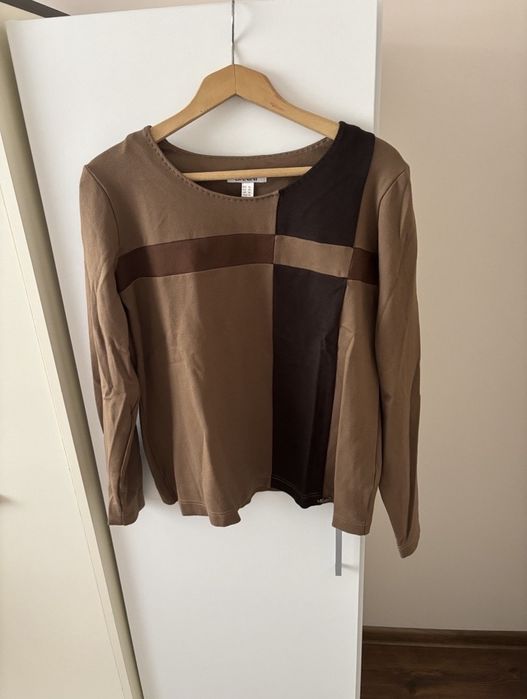 Продавам блуза на Danini