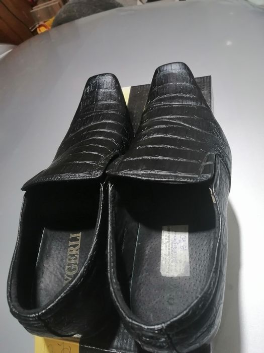 Мъжки обувки от естественна кожа