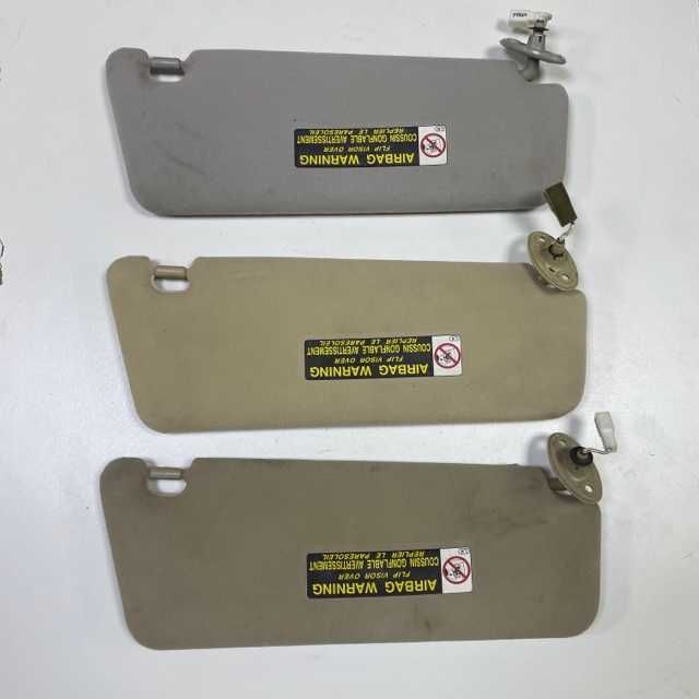 Козырёк на Toyota Camry 30, 35; Lexus ES 300, 330, 350; GS 300, 350