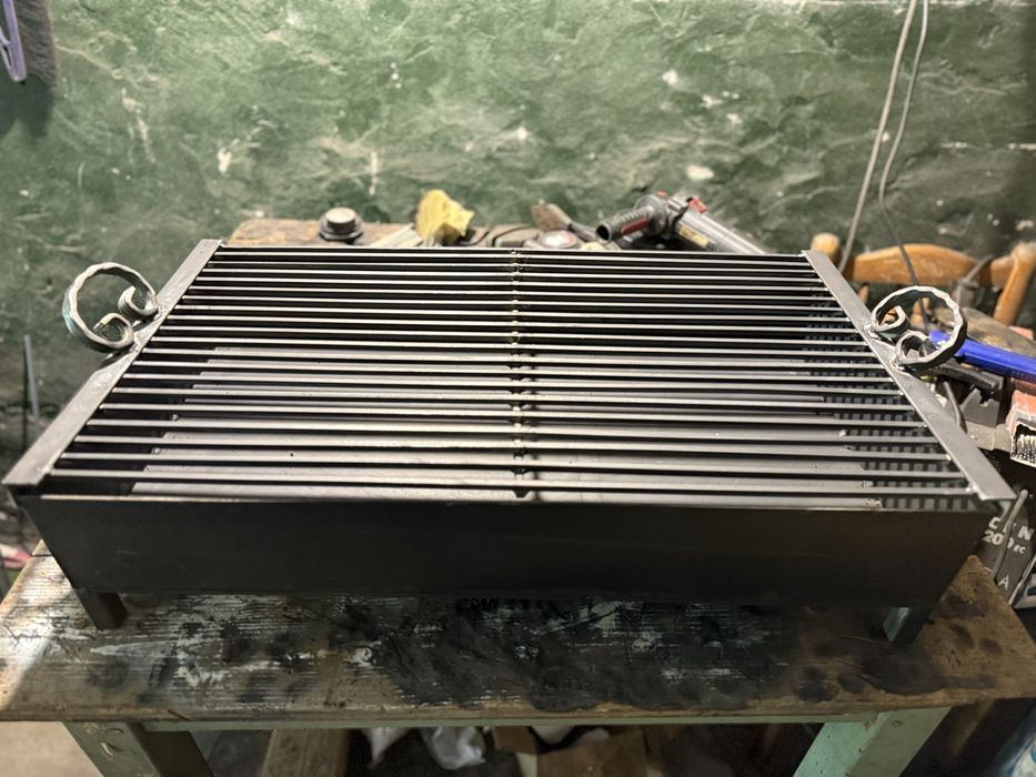 Барбекю ръчна изработка масивно истинска скара на жар