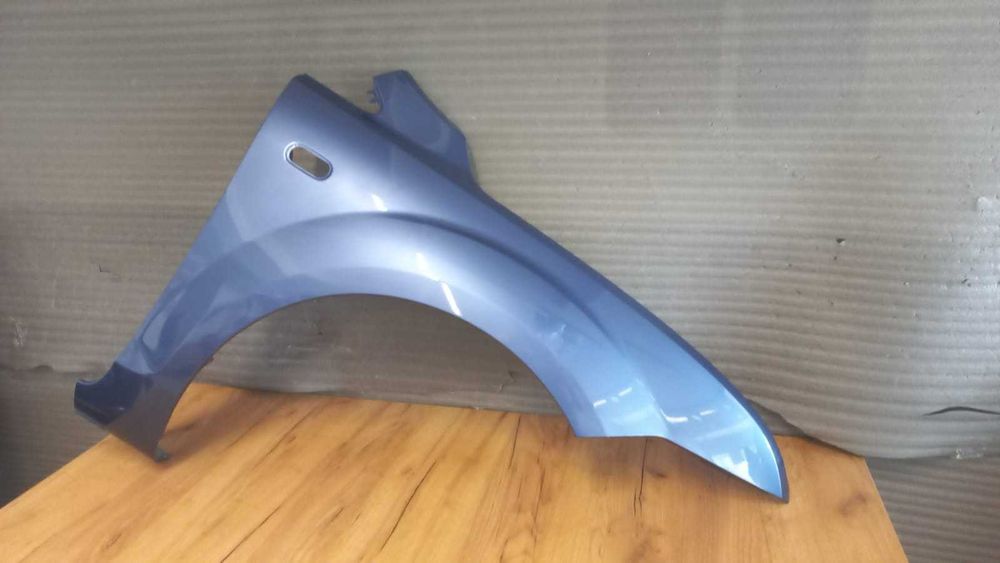 Aripa Fata Dreapta Ford Focus 2/II 2004-2008 (Cod: Blue Jeans Met)