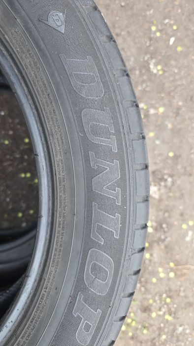 Шины б/у Dunlop 235/55r19 - 3шт.