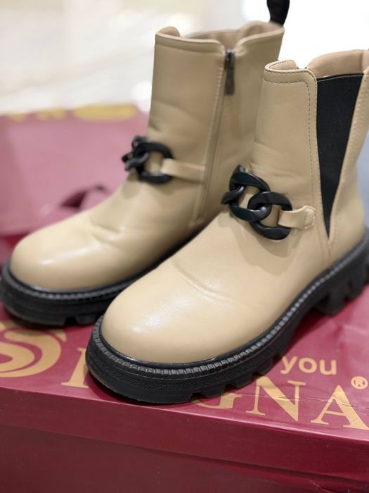 Продаётся сапоги