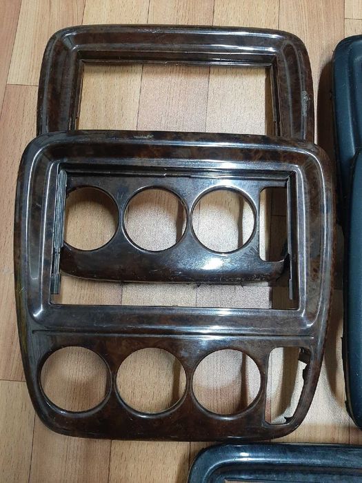 Продам Консоль магнитолы Honda CRV RD1