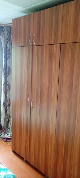 Продам шкаф ширина 3м