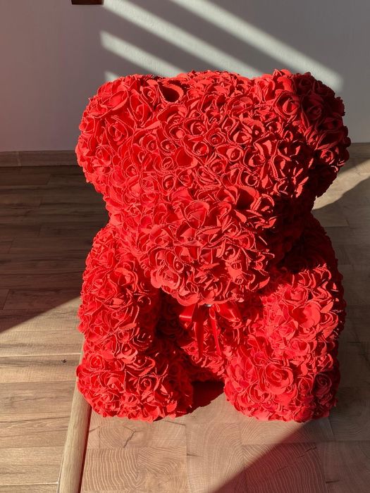 Vând ursulet mare ,din trandafiri de săpun !