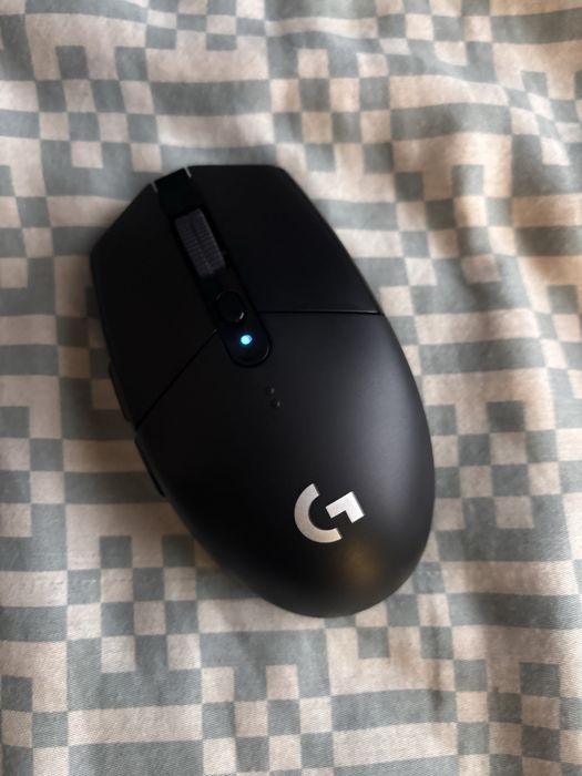 Мишка Logitech G305 LIGHTSPEED