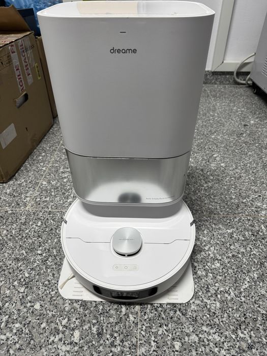 Aspirator robot Dreame L10s Ultra