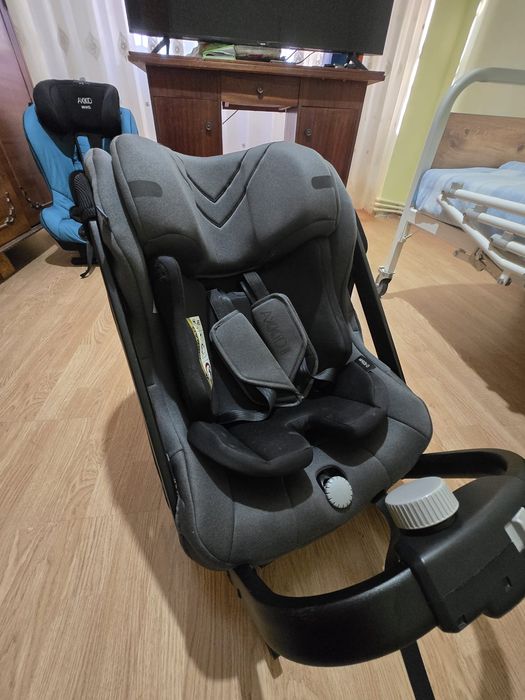 Scaun auto masina Axkid One