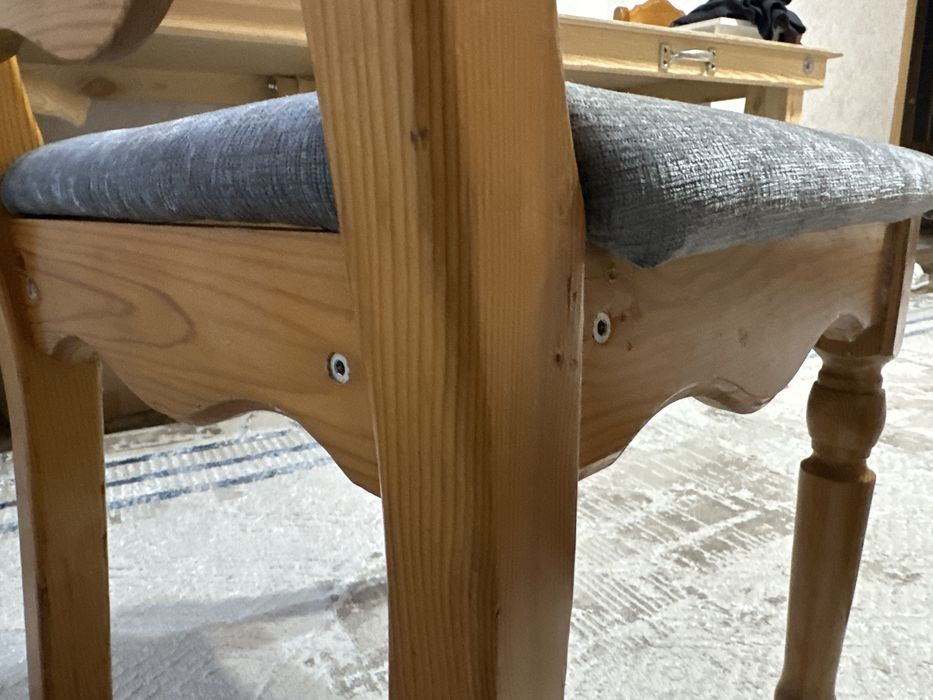 Стулья натуральное дерево…