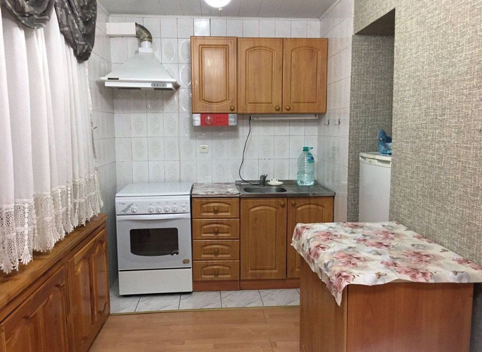 3/2/5 Ялангач Эко базар Чимган Кирпич 70м2