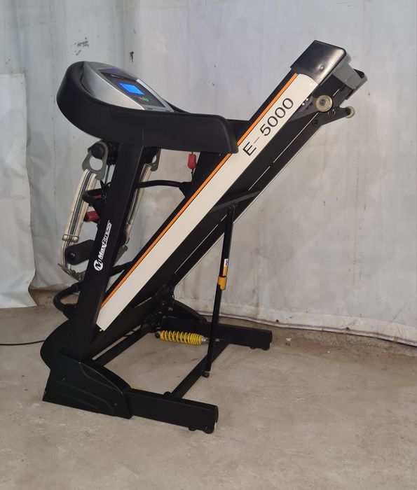 Беговая дорожка "Е-5000"