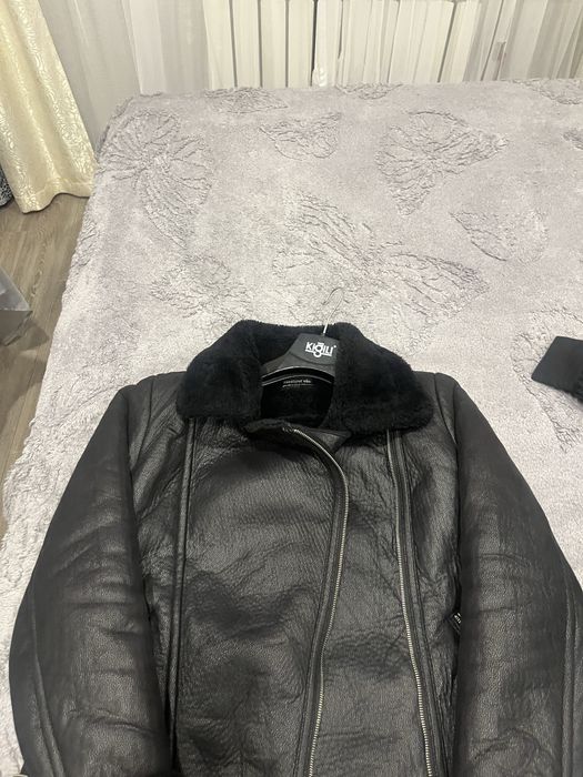 Продам  стильные верхние женские  вещи