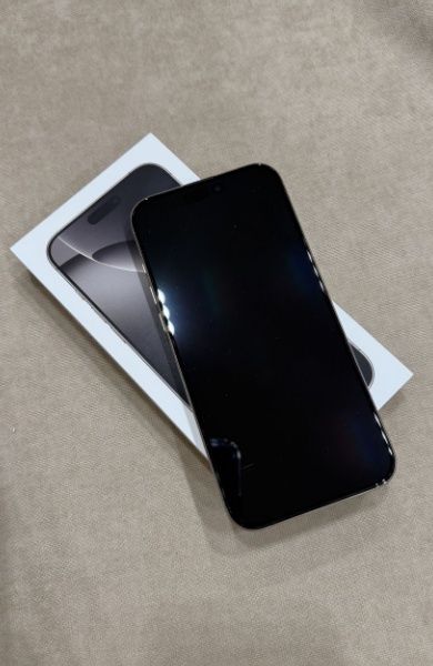 Iphone 16 Pro Max. 256gb