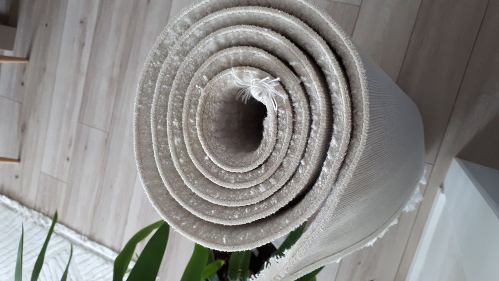 Продам прикроватный ковер