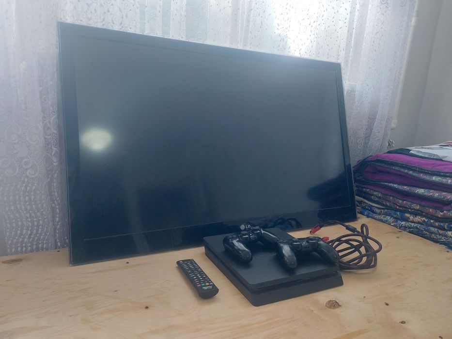 Плейстейшен 4  телевизор