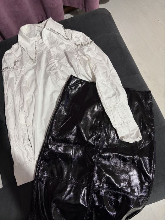 сет пола и риза с камъни