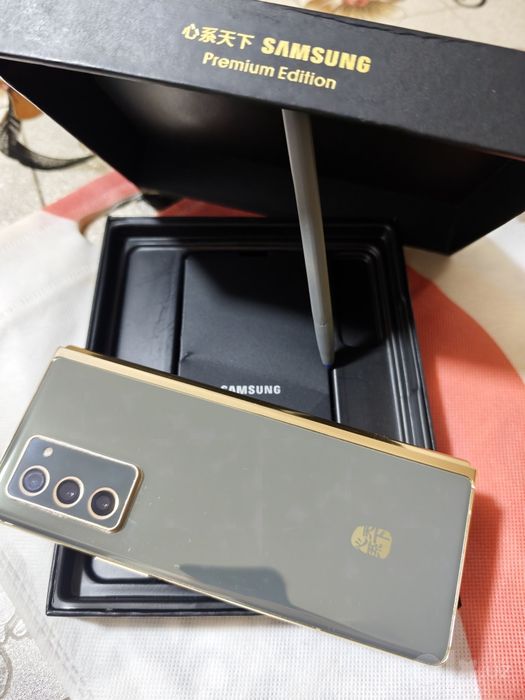 Samsung galaxy z fold китайский самсунг з фолд хитой